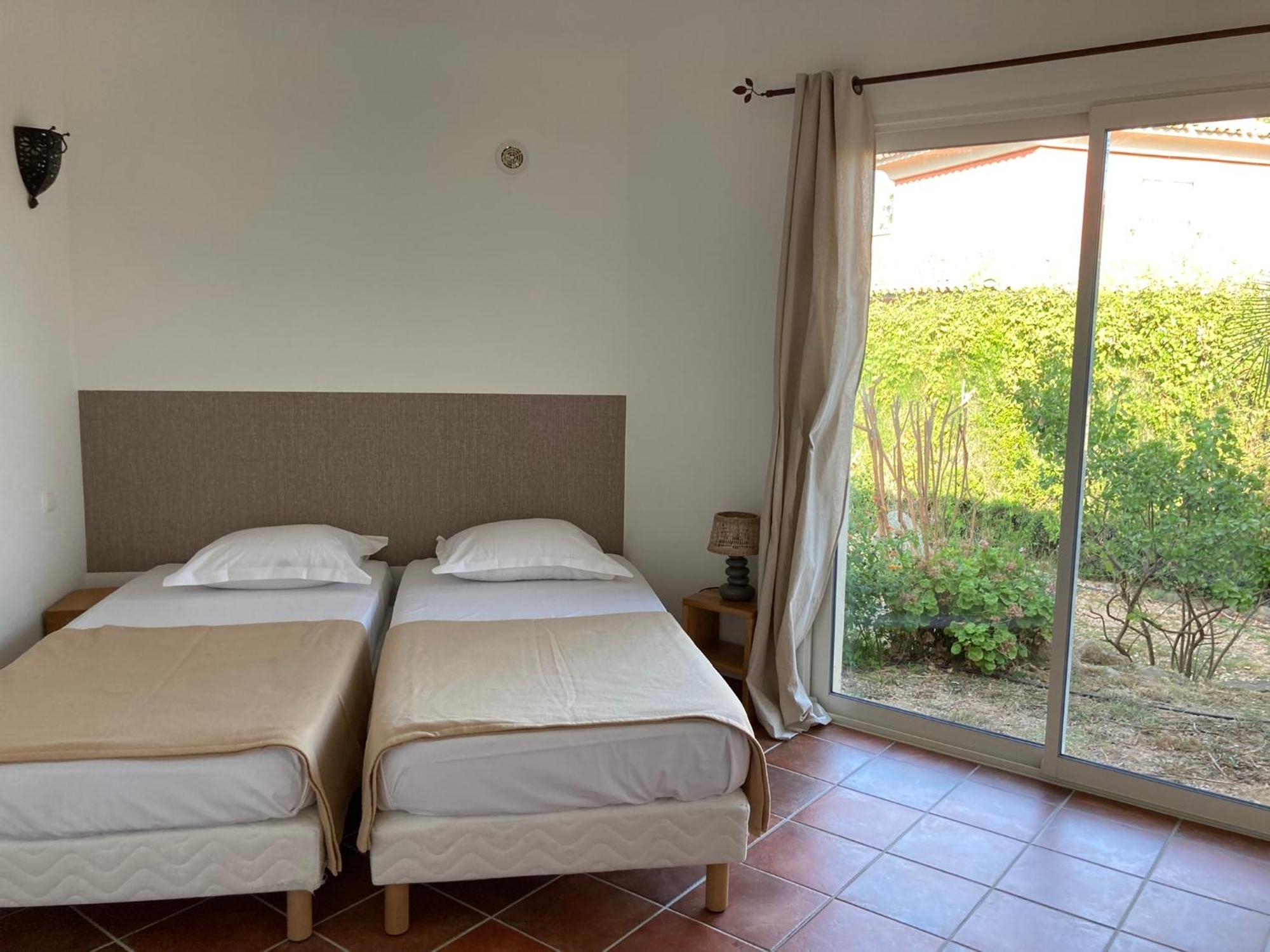 Villas Cala Corsa - 3 Et 4 Chambres - Cala Rossa Porto-Vecchio - Villas Entierement Climatisees Avec Piscine Chauffee Partagee Et Piscines Privees - Internet Gratuit Екстериор снимка