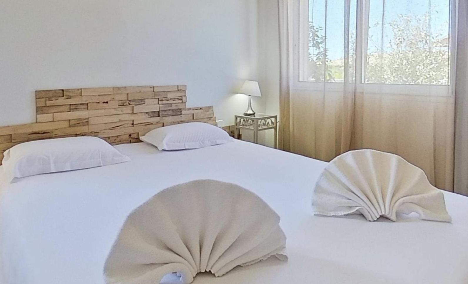 Villas Cala Corsa - 3 Et 4 Chambres - Cala Rossa Porto-Vecchio - Villas Entierement Climatisees Avec Piscine Chauffee Partagee Et Piscines Privees - Internet Gratuit Екстериор снимка