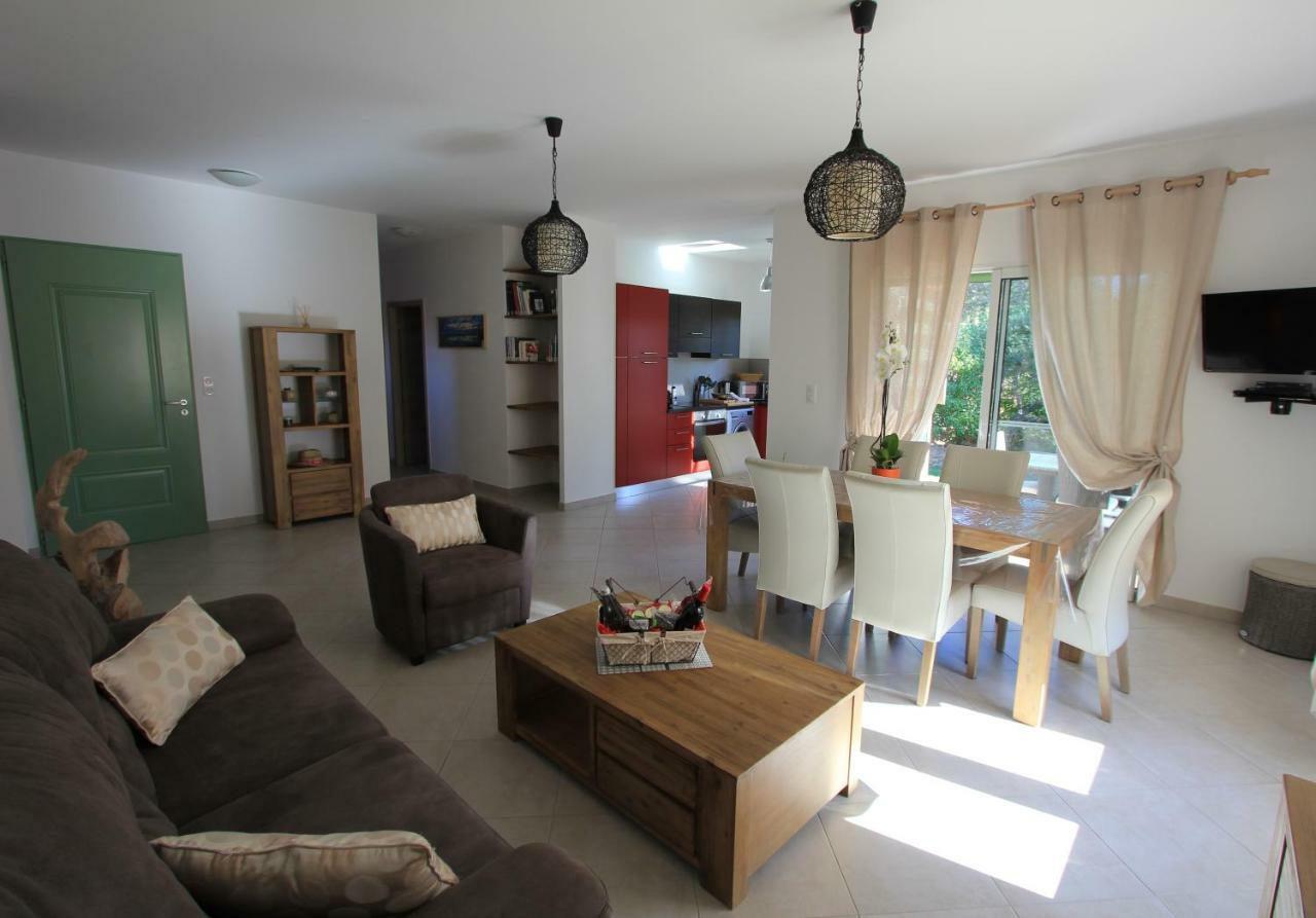 Villas Cala Corsa - 3 Et 4 Chambres - Cala Rossa Porto-Vecchio - Villas Entierement Climatisees Avec Piscine Chauffee Partagee Et Piscines Privees - Internet Gratuit Екстериор снимка